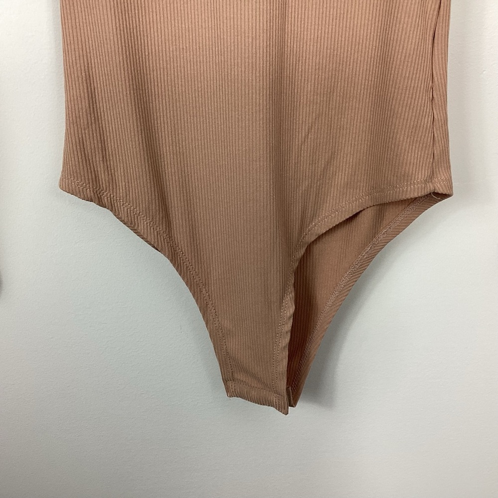 Bayse Ribbed Bodysuit Size XS - Picture 3 of 9